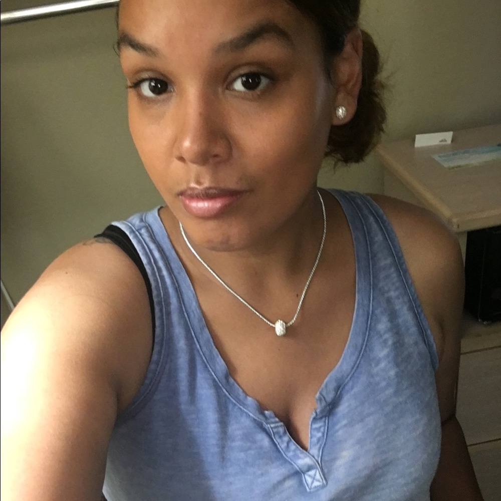 Meet your Posher, Janae